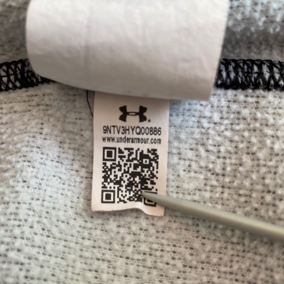 Under Armour Cold Gear Storm loose fit pullover hoodie size M - Picture 8 of 11